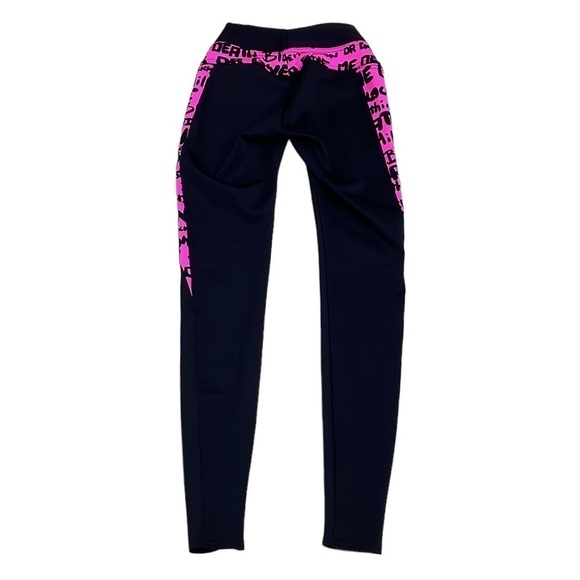 BLACKMILK Leggings Australia Black Pink Words Athletic Size Small - Picture 2 of 11
